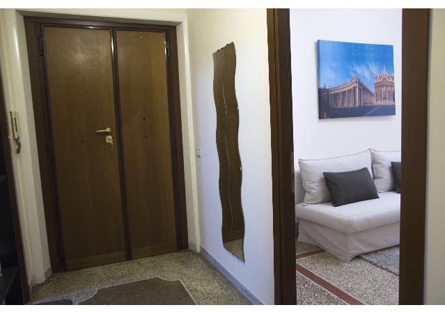 Apartment Emi House Re Di , Intero - 80 Mq Rome